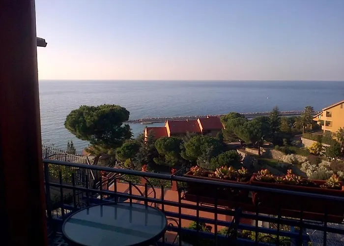 La Mimosa Del Golfo 3* Ospedaletti