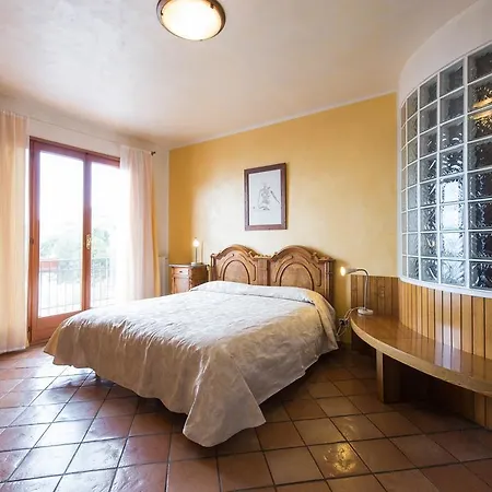 La Mimosa Del Golfo Bed and breakfast 3*