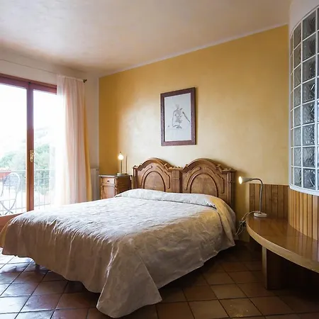 Bed & Breakfast La Mimosa Del Golfo 2*