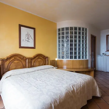 La Mimosa Del Golfo Frühstückspension 3*