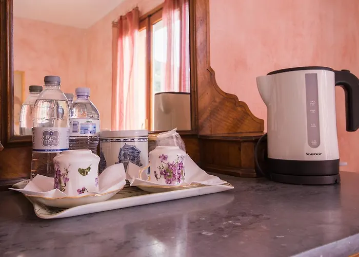 Bed & Breakfast La Mimosa Del Golfo 3*