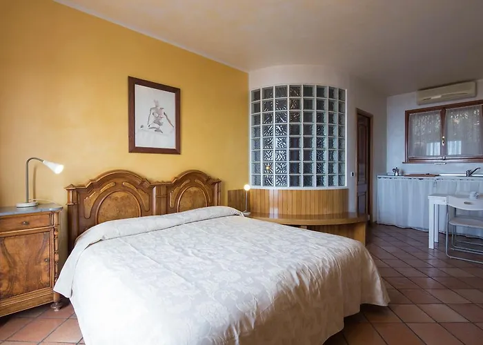 La Mimosa Del Golfo Bed & Breakfast 3*