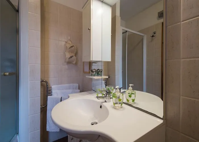 La Mimosa Del Golfo Bed & Breakfast